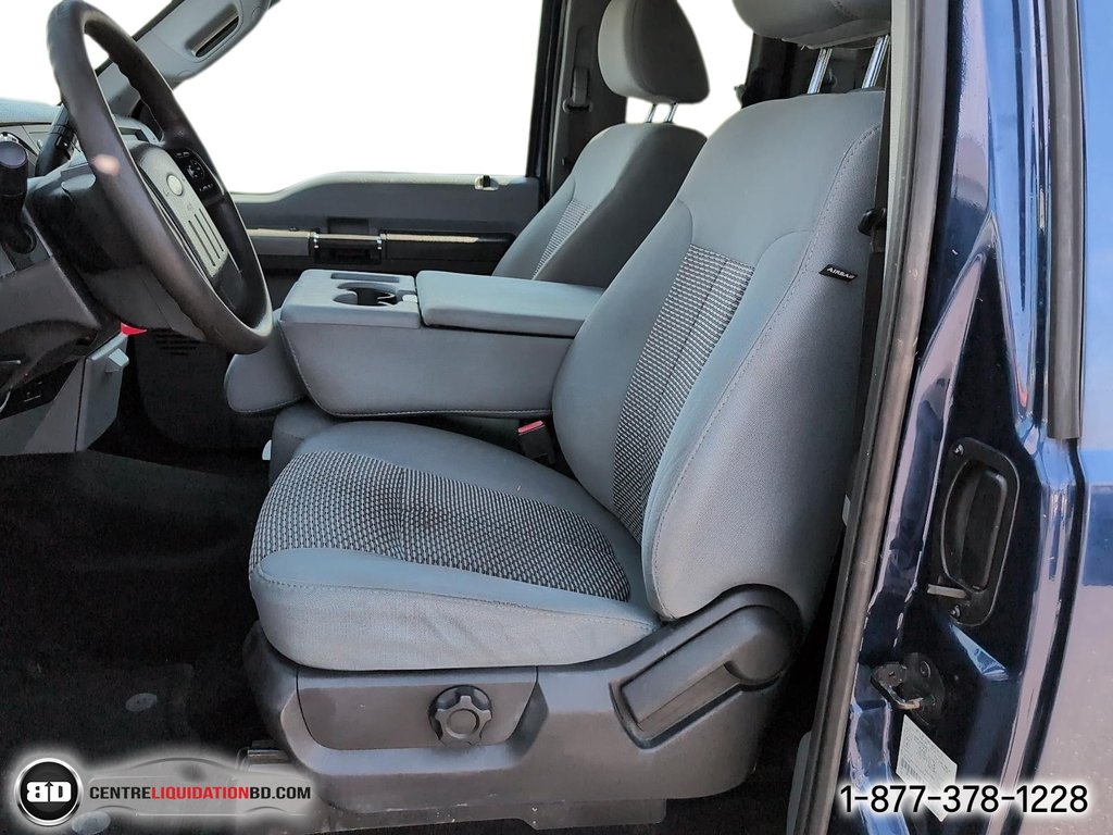 Ford Super Duty F-250 SRW XL DIESEL POWER STROKE 6.7L SUPERCAB BOITE LONGUE 2011 à Granby, Québec - 11 - w1024h768px
