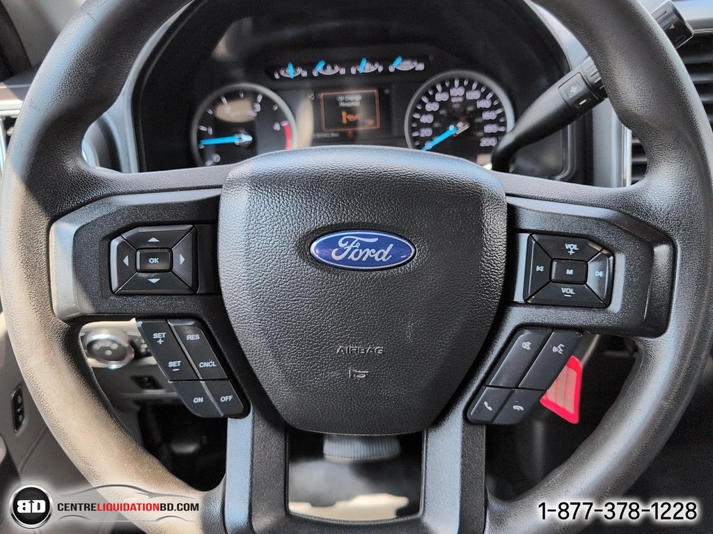 Ford Super Duty F-250 SRW XLT 2018 à Granby, Québec - 15 - w1024h768px