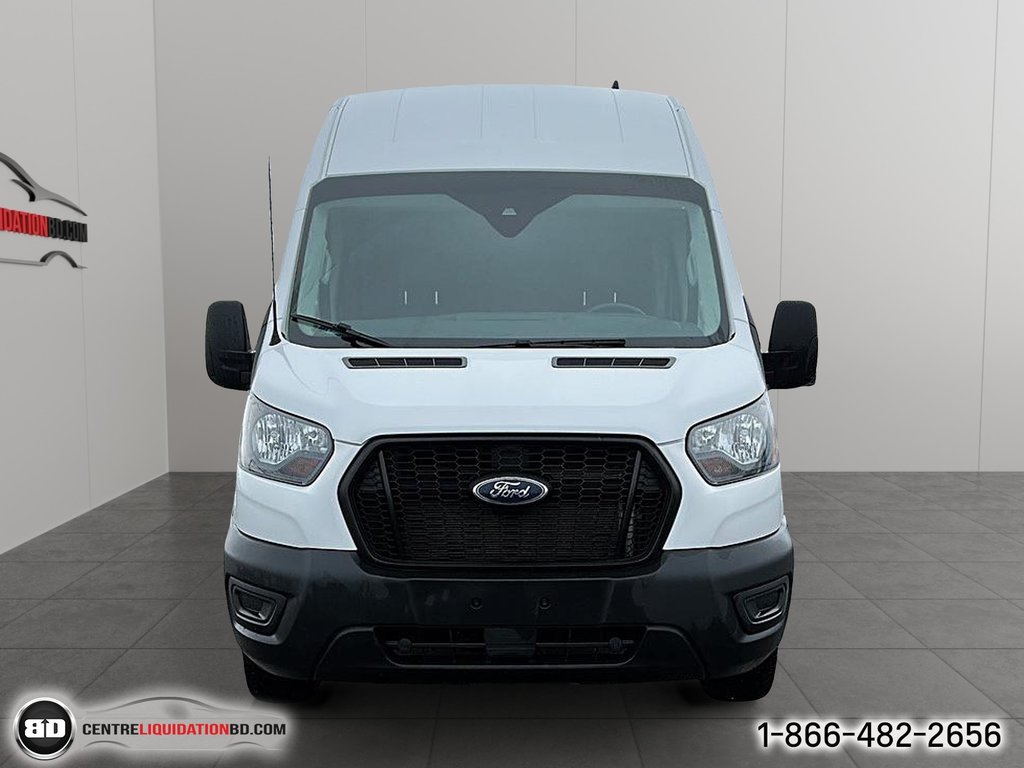 2022 Ford Transit Cargo Van 250 AWD in Granby, Quebec - 2 - w1024h768px