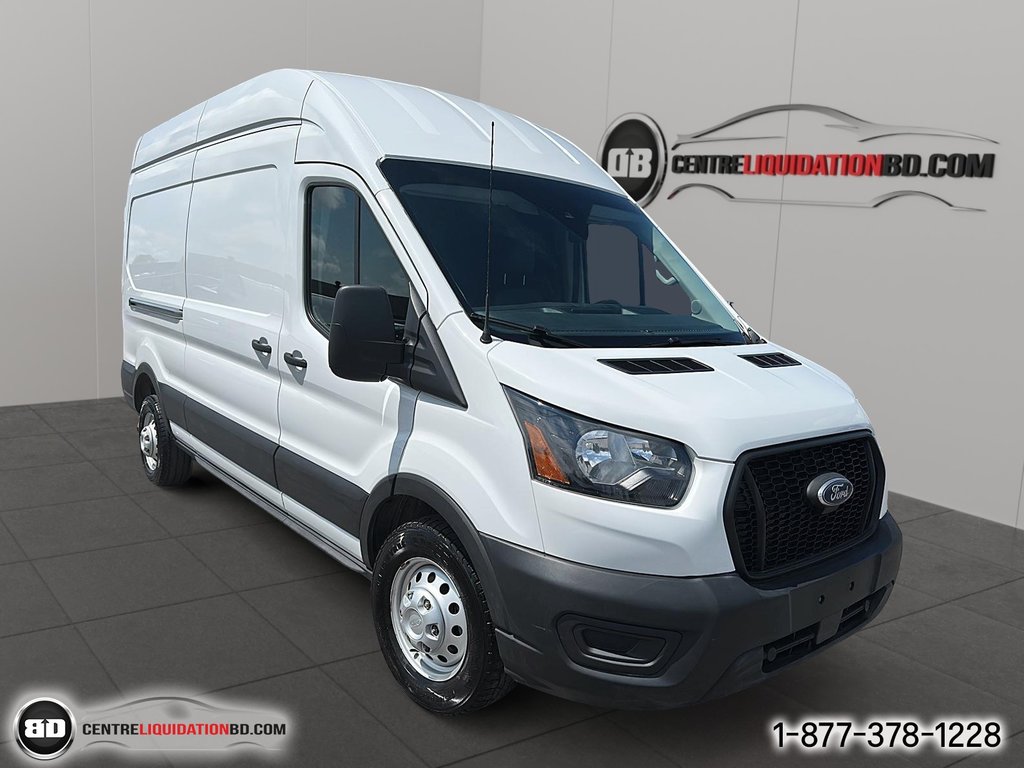 2023 Ford Transit Cargo Van 148 POUCE AWD MOTEUR 3.5 in Granby, Quebec - 3 - w1024h768px