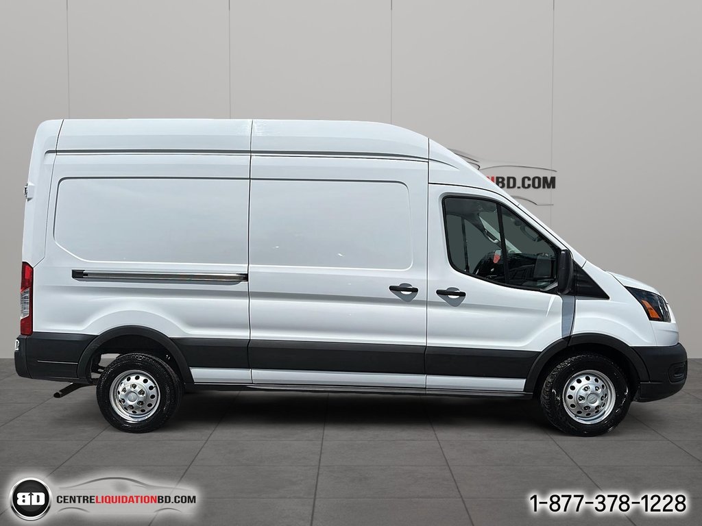 2023 Ford Transit Cargo Van 148 POUCE AWD MOTEUR 3.5 in Granby, Quebec - 4 - w1024h768px