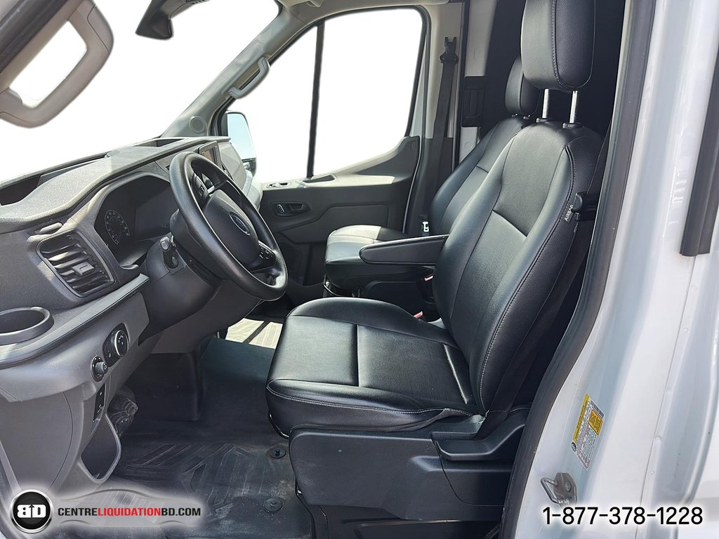 2023 Ford Transit Cargo Van 148 POUCE AWD MOTEUR 3.5 in Granby, Quebec - 10 - w1024h768px
