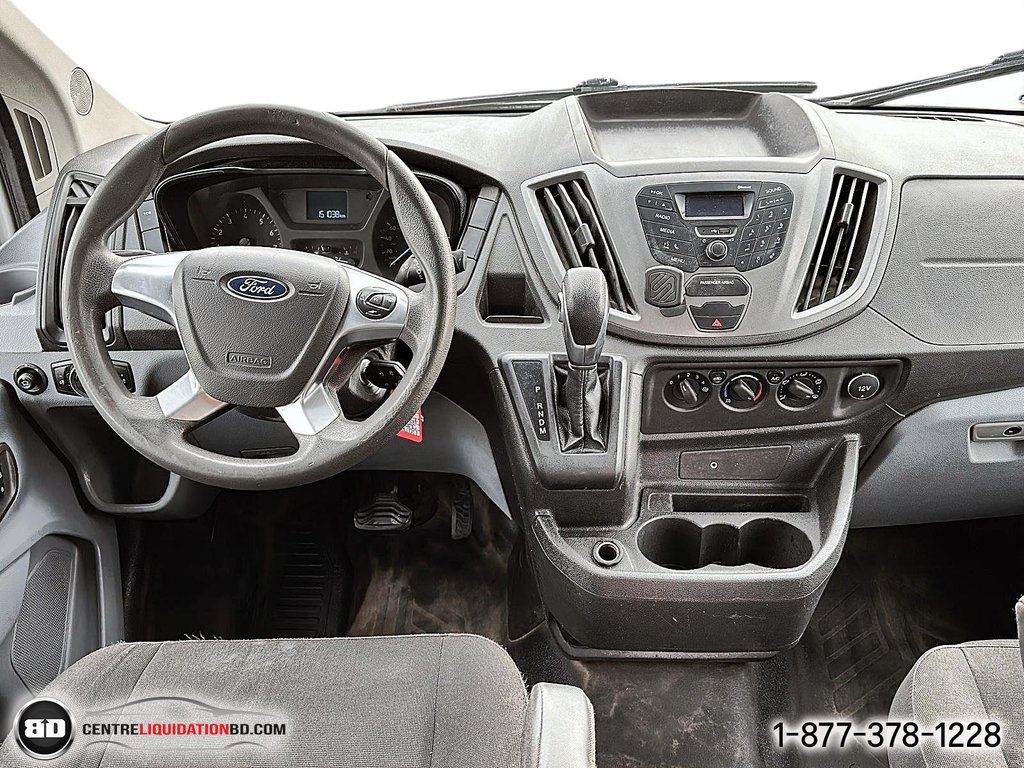 2018 Ford TRANSIT CUTAWAY in Granby, Quebec - 11 - w1024h768px