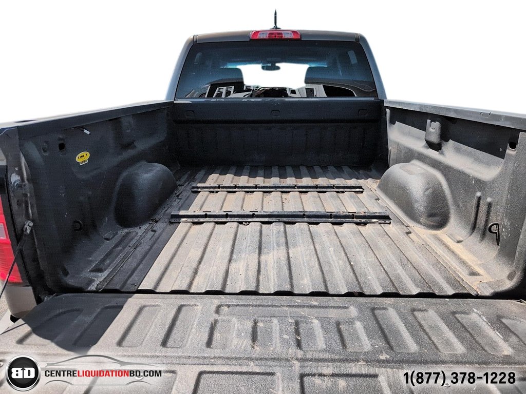 2014 GMC Sierra 1500 CREW CAB 5.3L 4X4 BOÎTE 6.5P in Granby, Quebec - 11 - w1024h768px
