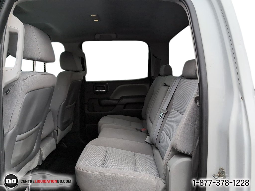 2015 GMC Sierra 1500 CREW CAB V6 4.3L 2X4 in Granby, Quebec - 12 - w1024h768px