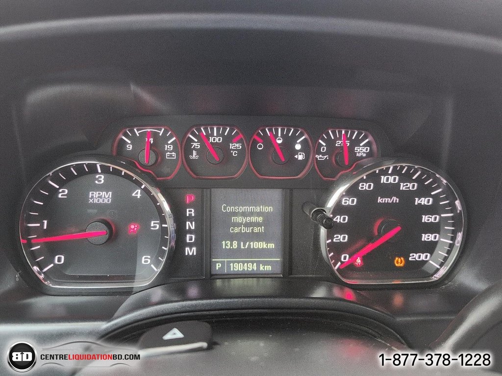 2015 GMC Sierra 1500 CREW CAB V6 4.3L 2X4 in Granby, Quebec - 15 - w1024h768px