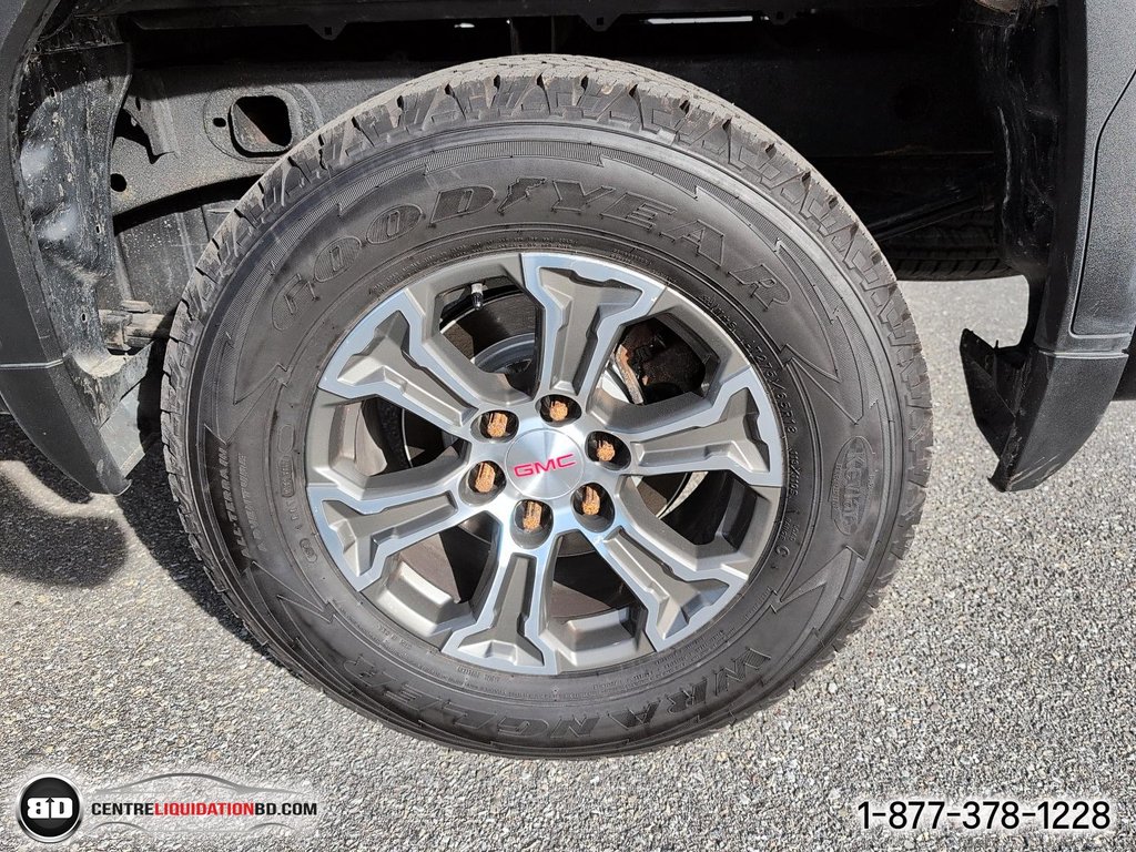 GMC Sierra 1500 SLE CREWCAB V8 2019 à Granby, Québec - 11 - w1024h768px