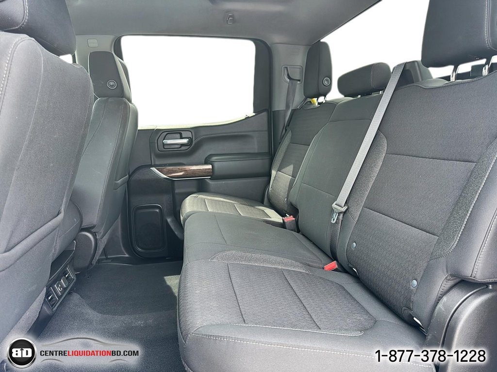 2021 GMC Sierra 1500 SLE X31 DURAMAX CREWCAB in Granby, Quebec - 12 - w1024h768px