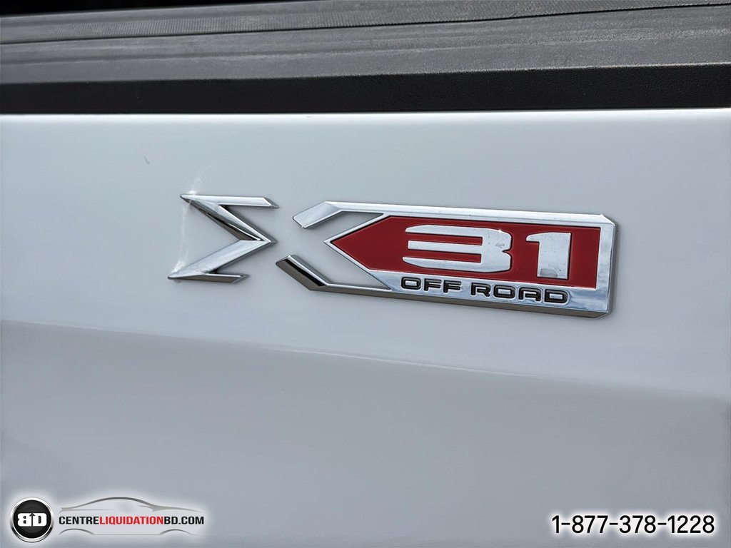 2021 GMC Sierra 1500 SLE X31 DURAMAX CREWCAB in Granby, Quebec - 19 - w1024h768px