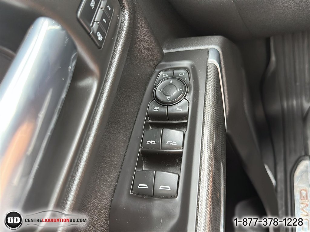 2021 GMC Sierra 1500 AT4 DURAMAX in Granby, Quebec - 15 - w1024h768px