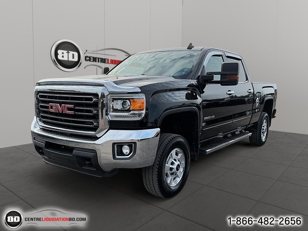 Sierra 2500HD SLE CREW-CAB DIESEL BOITE 6.5 2016 à Granby, Québec - 1 - w1024h768px