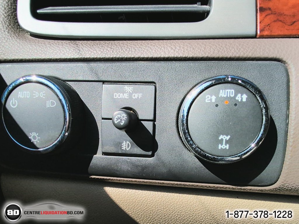 2011 GMC Yukon SLE V8 5.3L 4X4 in Granby, Quebec - 22 - w1024h768px