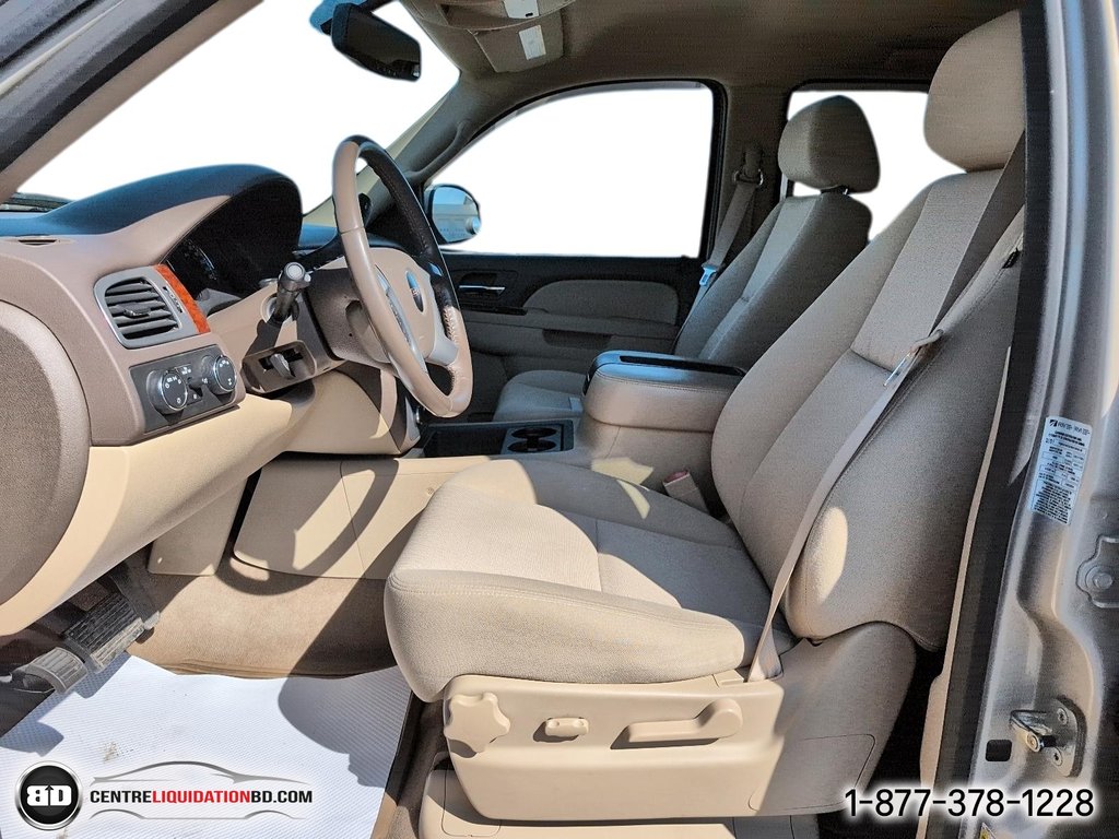 2011 GMC Yukon SLE V8 5.3L 4X4 in Granby, Quebec - 13 - w1024h768px