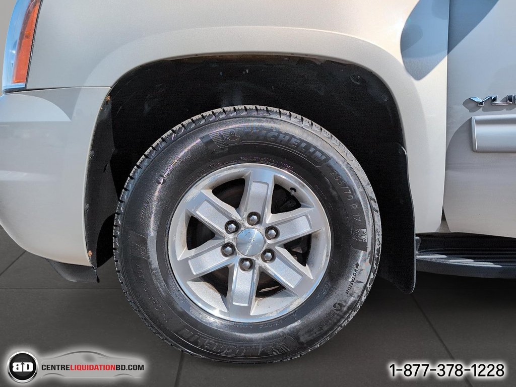 2011 GMC Yukon SLE V8 5.3L 4X4 in Granby, Quebec - 12 - w1024h768px