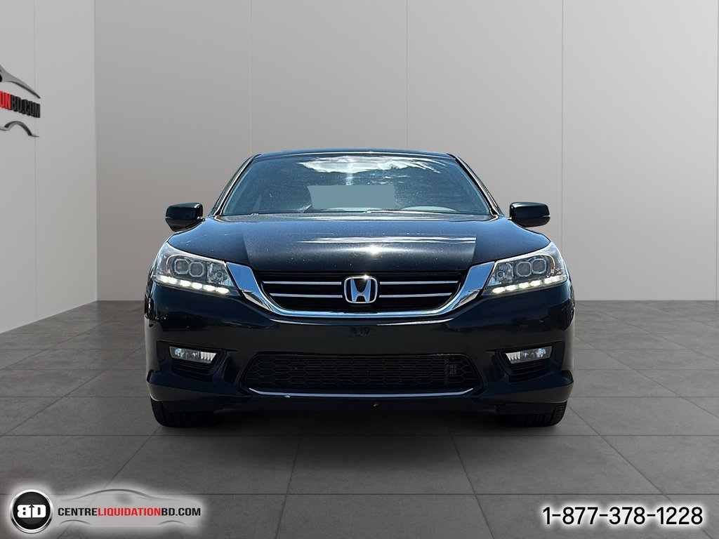 Honda Accord Sedan Touring 2015 à Granby, Québec - 2 - w1024h768px