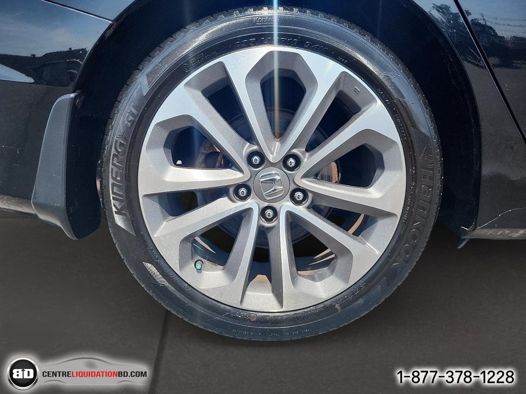 Honda Accord Sedan Touring 2015 à Granby, Québec - 10 - w1024h768px