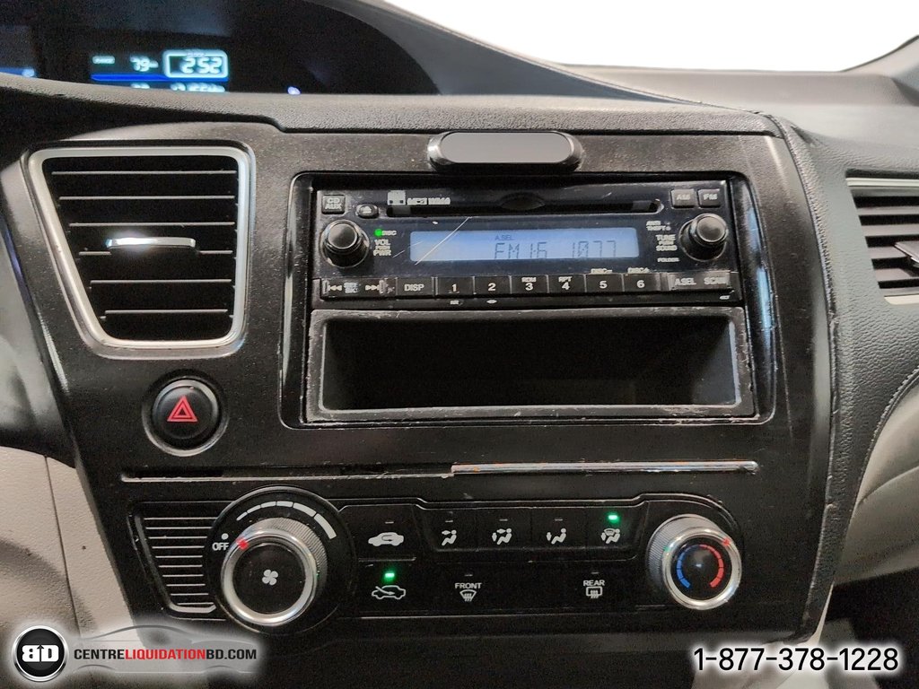 Honda Civic Sedan DX MANUELLE 2015 à Granby, Québec - 19 - w1024h768px