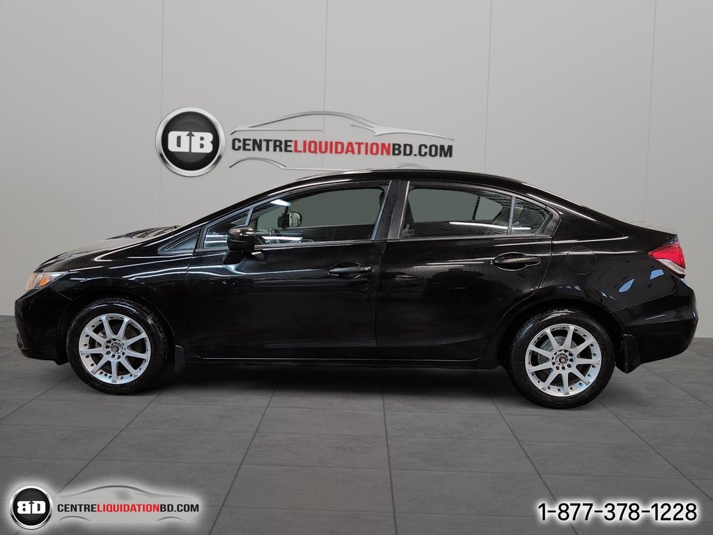 Honda Civic Sedan DX MANUELLE 2015 à Granby, Québec - 9 - w1024h768px
