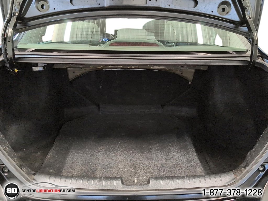 Honda Civic Sedan DX MANUELLE 2015 à Granby, Québec - 11 - w1024h768px