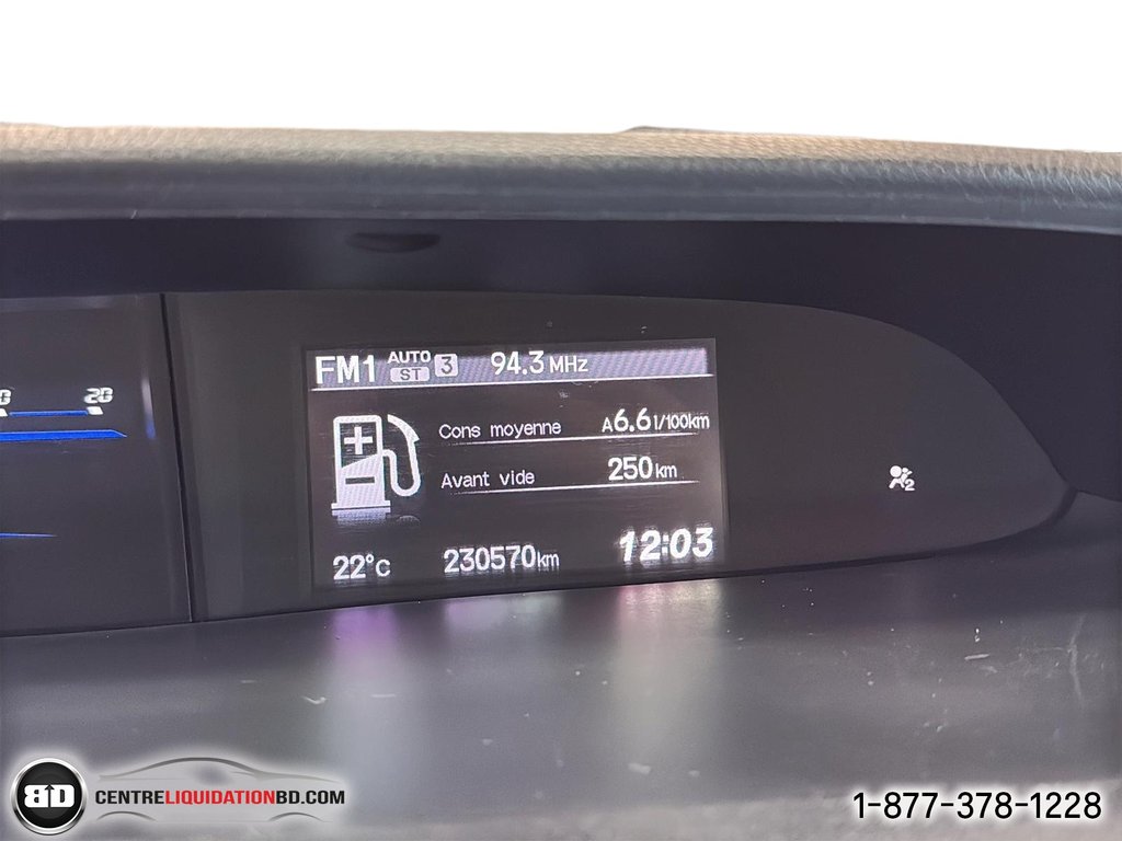2015 Honda Civic Sedan LX MANUELLE in Granby, Quebec - 19 - w1024h768px