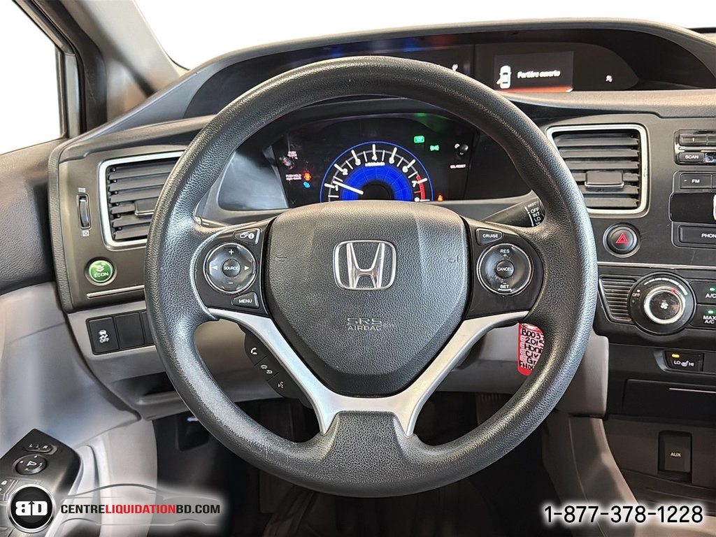 2015 Honda Civic Sedan LX MANUELLE in Granby, Quebec - 18 - w1024h768px