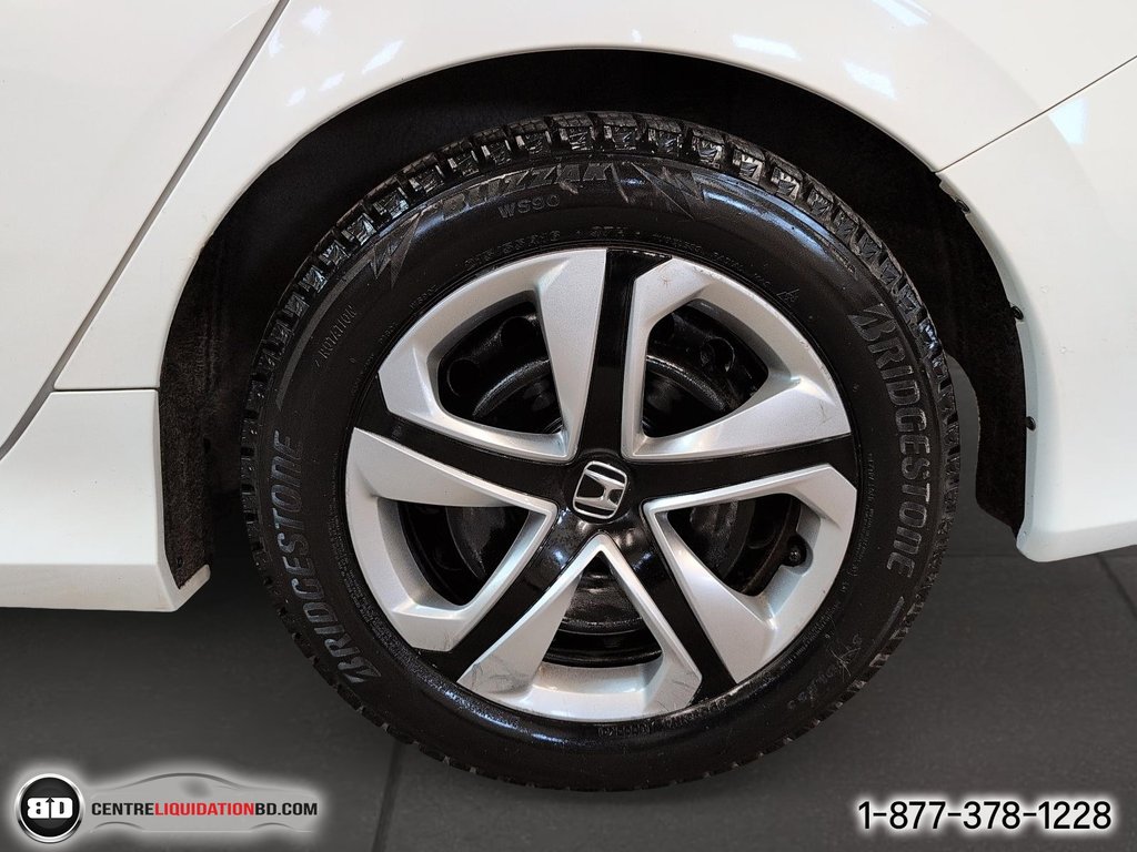 2017 Honda Civic Sedan LX AUTOMATIQUE in Granby, Quebec - 12 - w1024h768px