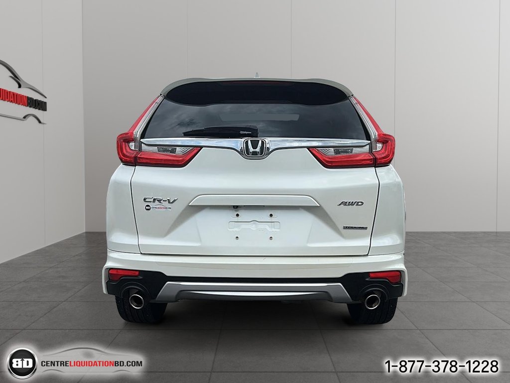 2017 Honda CR-V Touring in Granby, Quebec - 6 - w1024h768px