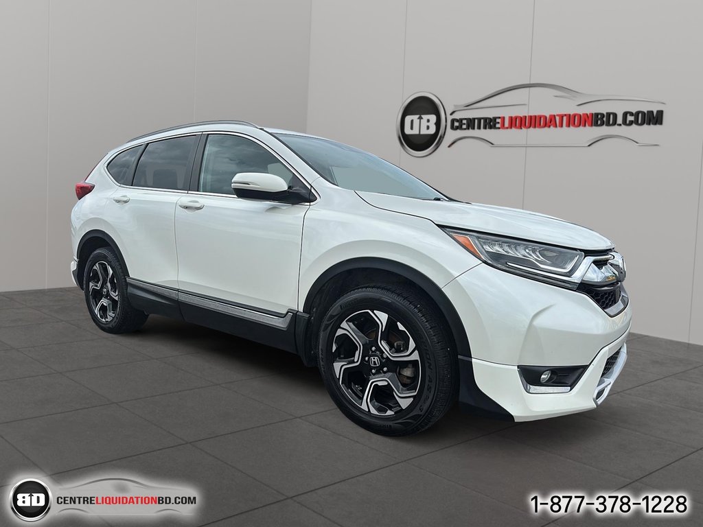 2017 Honda CR-V Touring in Granby, Quebec - 3 - w1024h768px