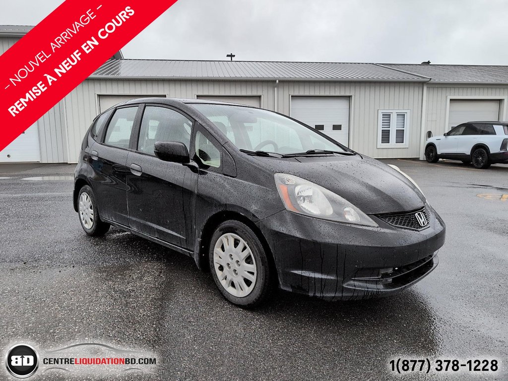 Honda Fit LX automatique 2013 à Granby, Québec - 2 - w1024h768px