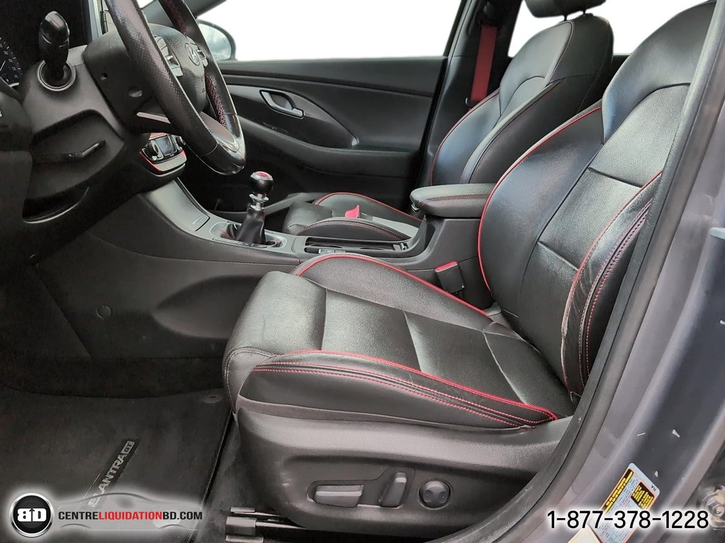 2018 Hyundai Elantra GT Sport MANUELLE in Granby, Quebec - 11 - w1024h768px