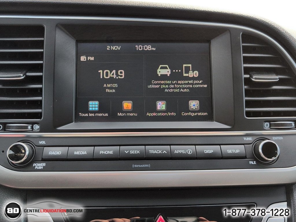 2017 Hyundai Elantra in Granby, Quebec - 18 - w1024h768px
