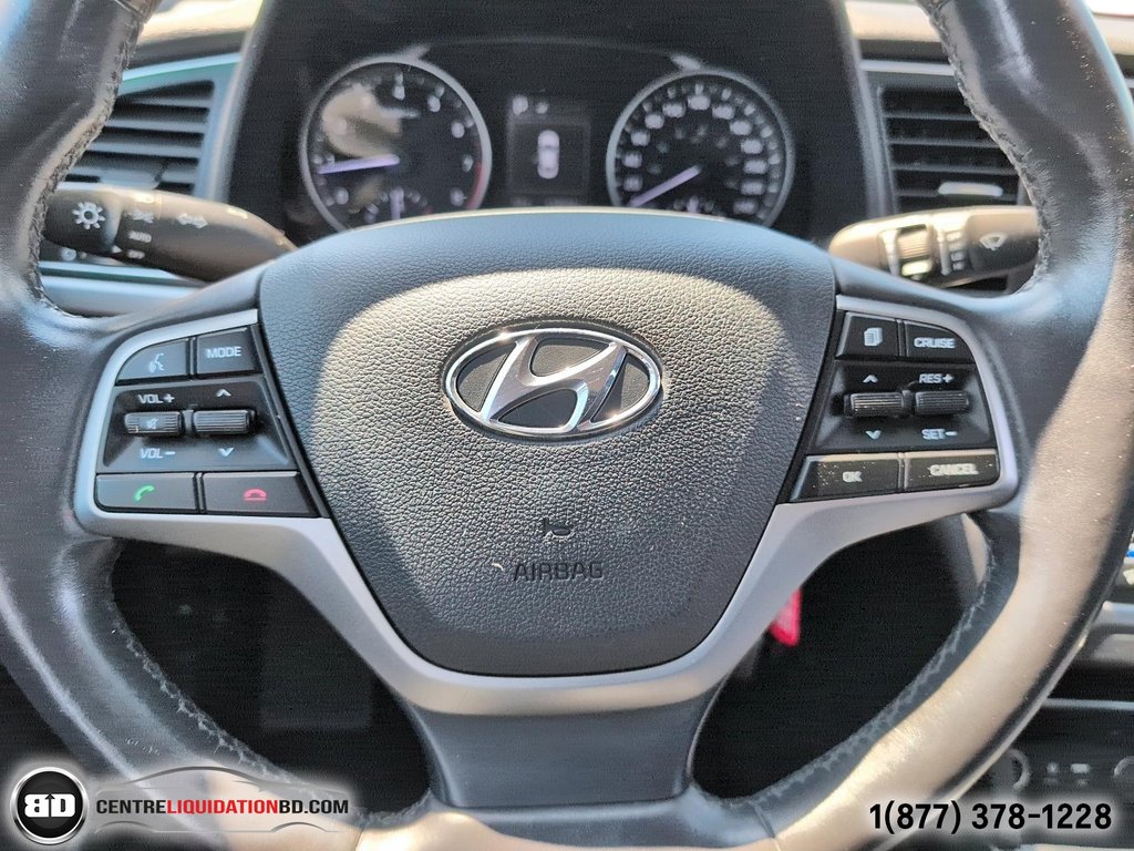 2017 Hyundai Elantra GL in Granby, Quebec - 18 - w1024h768px