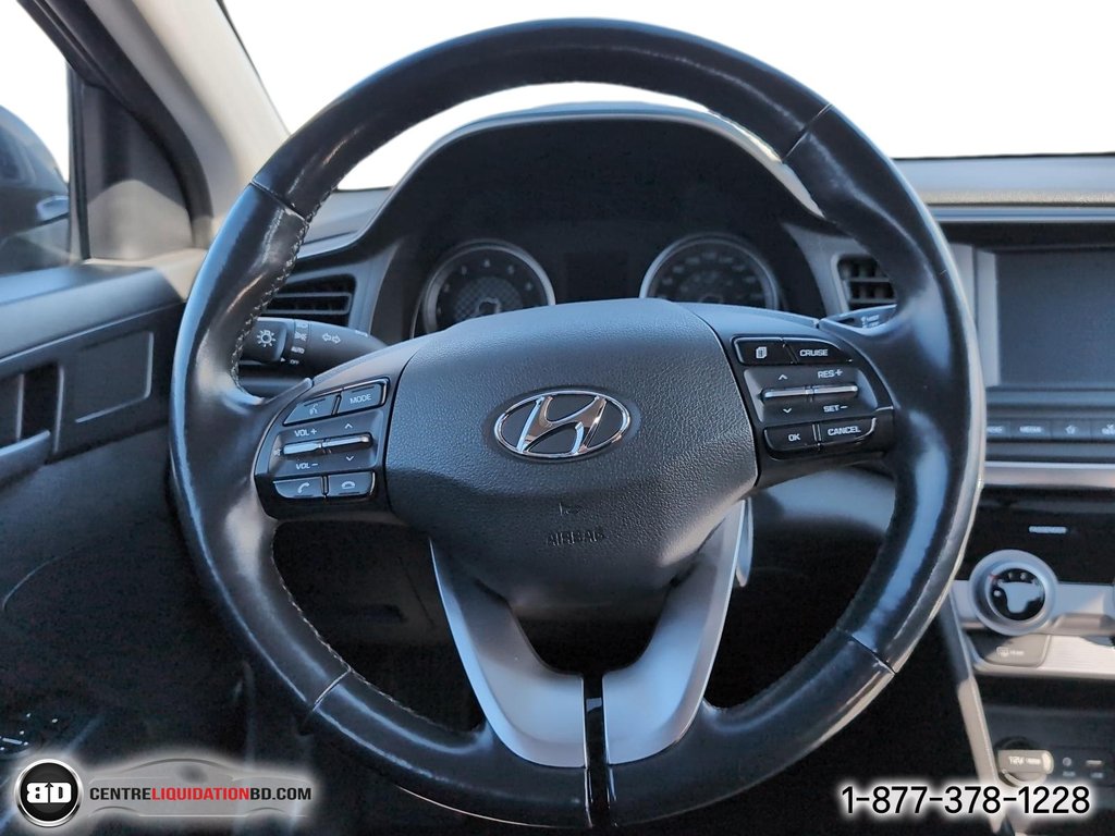 2019 Hyundai Elantra Preferred in Granby, Quebec - 16 - w1024h768px