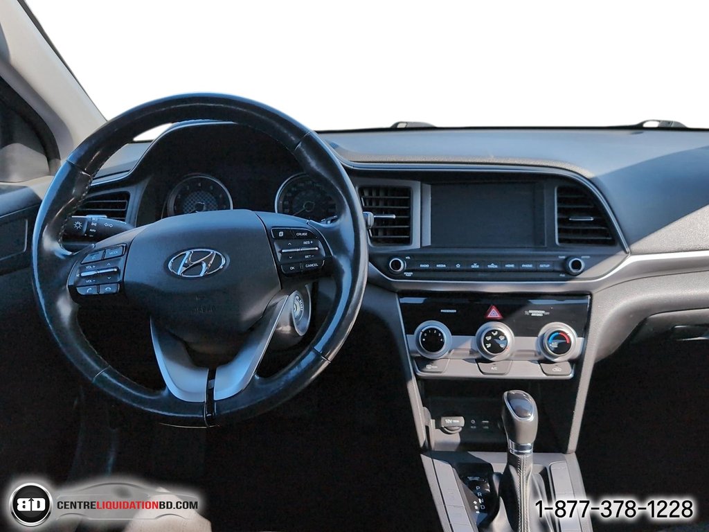 2019 Hyundai Elantra Preferred in Granby, Quebec - 14 - w1024h768px