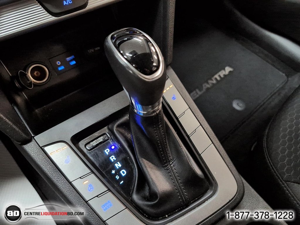 2020 Hyundai Elantra Preferred in Granby, Quebec - 21 - w1024h768px