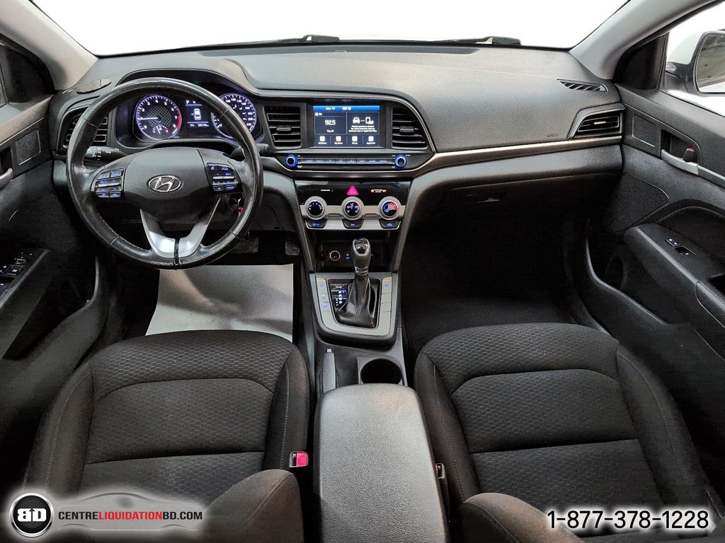2020 Hyundai Elantra Preferred in Granby, Quebec - 16 - w1024h768px