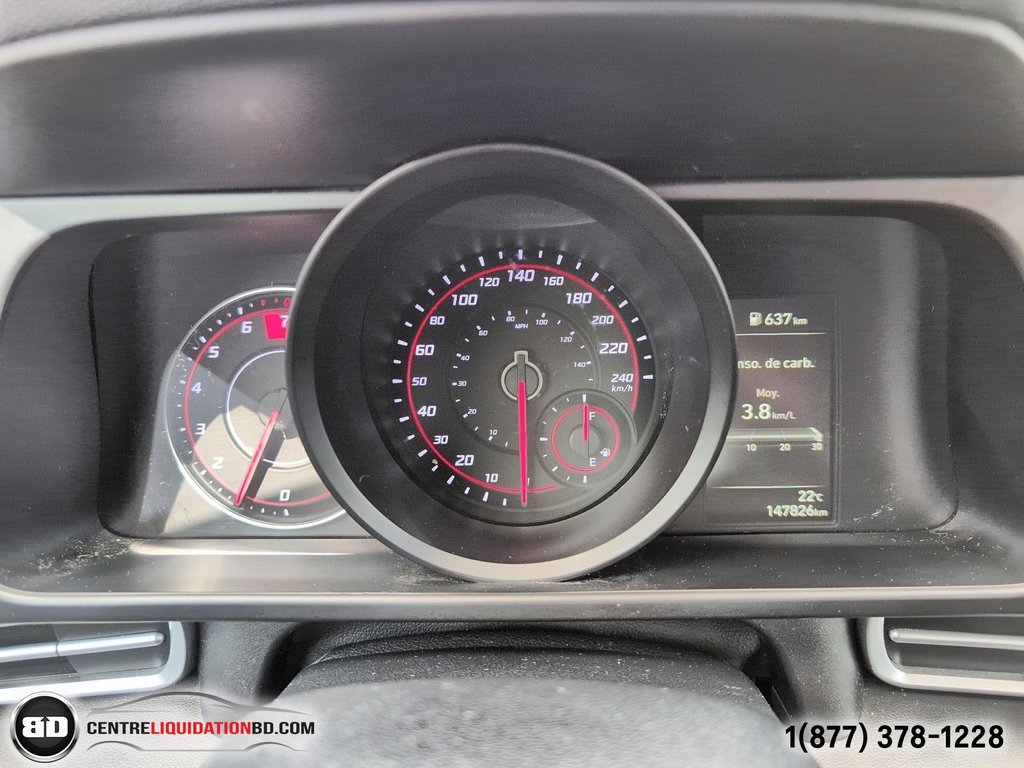 2023 Hyundai Elantra PREFFERED in Granby, Quebec - 19 - w1024h768px