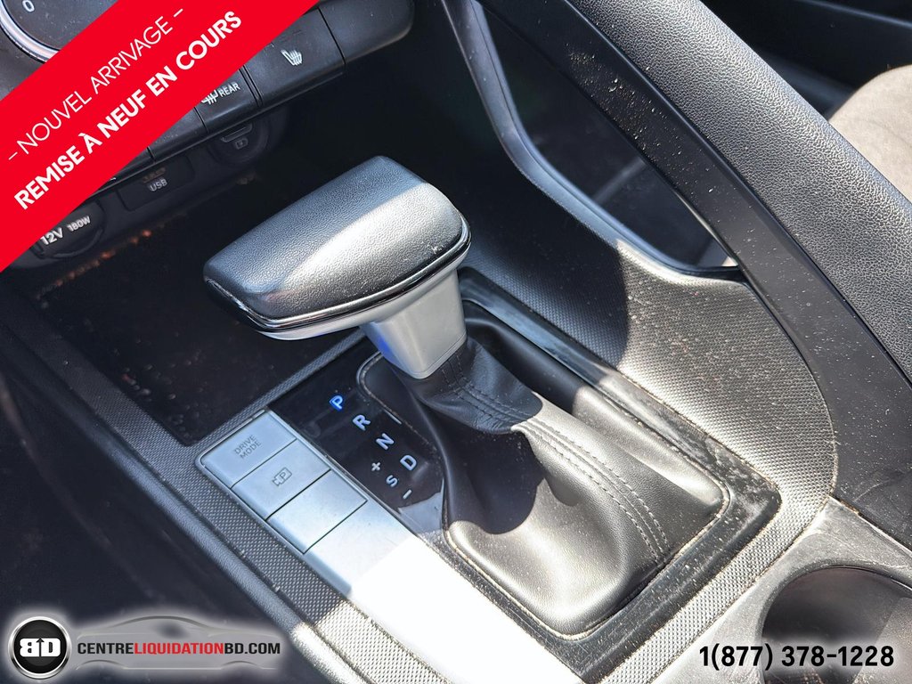 2023 Hyundai Elantra PREFFERED in Granby, Quebec - 17 - w1024h768px