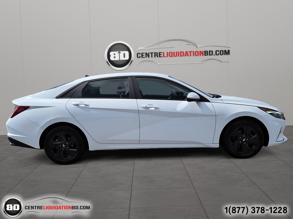 2023 Hyundai Elantra PREFFERED in Granby, Quebec - 4 - w1024h768px