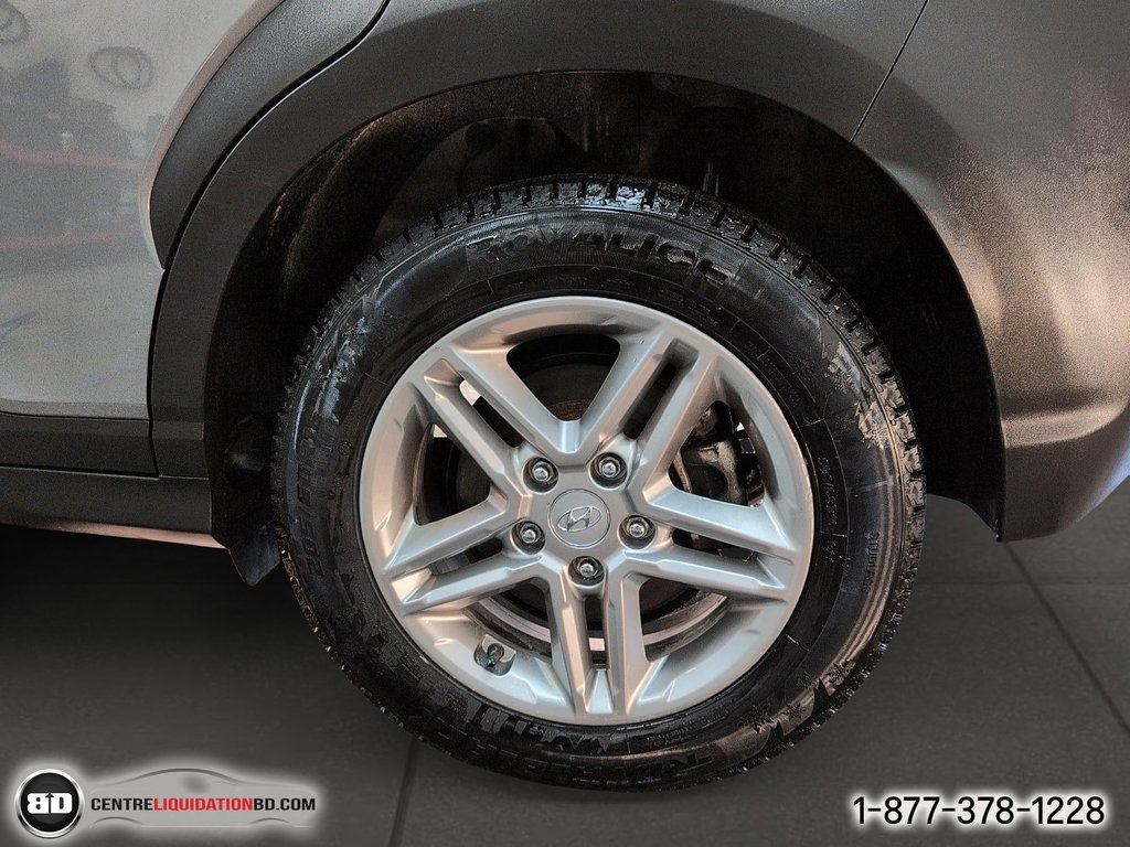2021 Hyundai Kona ESSENTIEL AWD in Granby, Quebec - 12 - w1024h768px