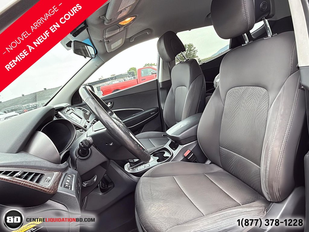 2017 Hyundai Santa Fe Sport PREMIUM AWD 2.4L in Granby, Quebec - 12 - w1024h768px