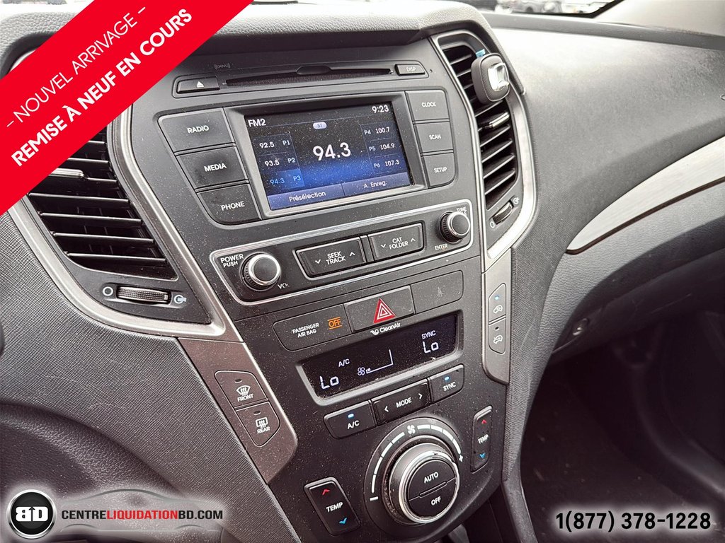 2017 Hyundai Santa Fe Sport PREMIUM AWD 2.4L in Granby, Quebec - 14 - w1024h768px