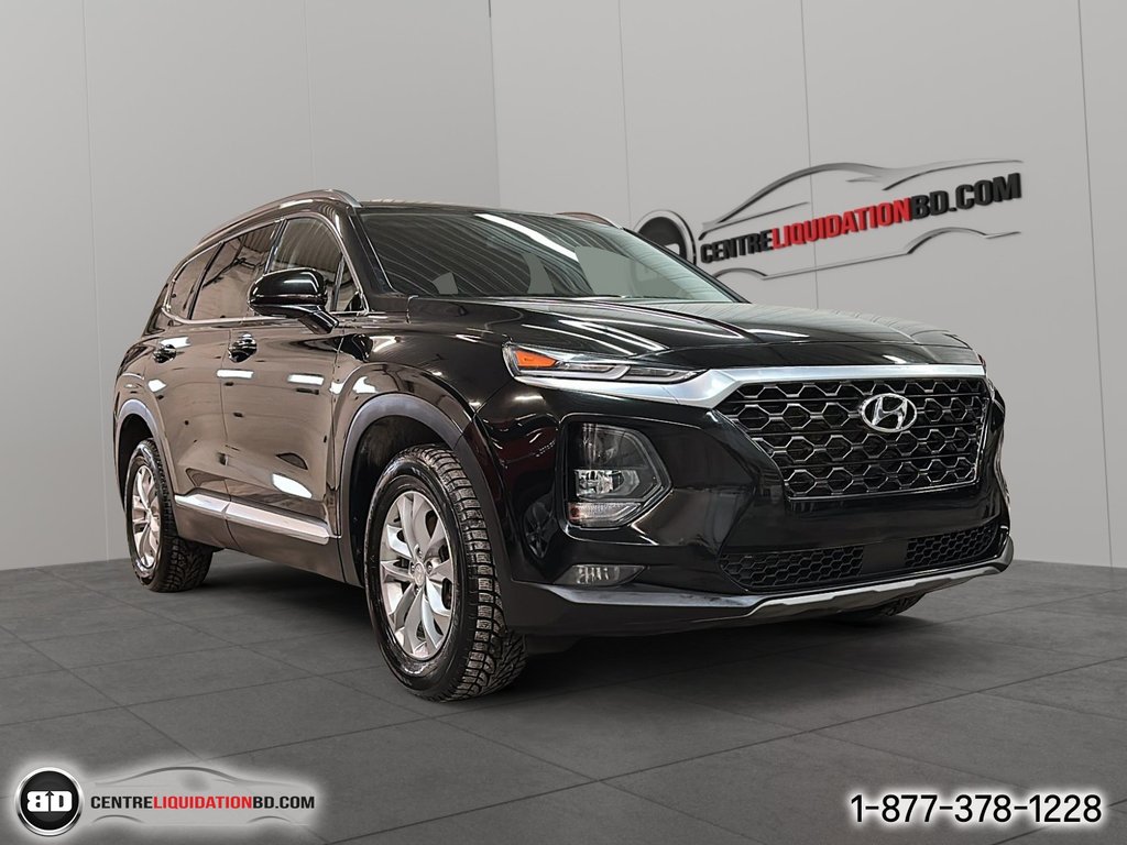 2020 Hyundai Santa Fe Essential AWD in Granby, Quebec - 3 - w1024h768px