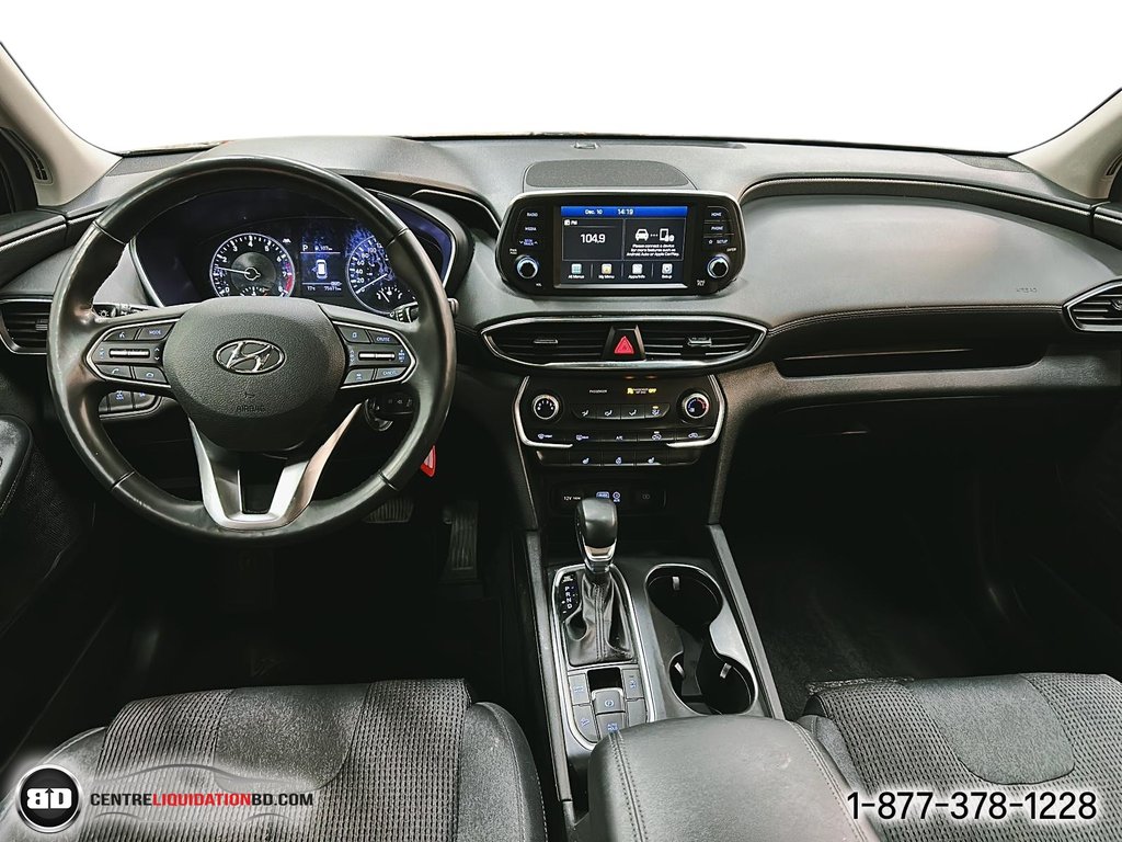 2020 Hyundai Santa Fe Essential AWD in Granby, Quebec - 15 - w1024h768px