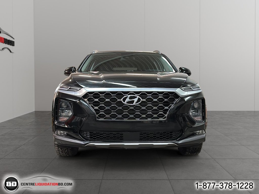 2020 Hyundai Santa Fe Essential AWD in Granby, Quebec - 2 - w1024h768px