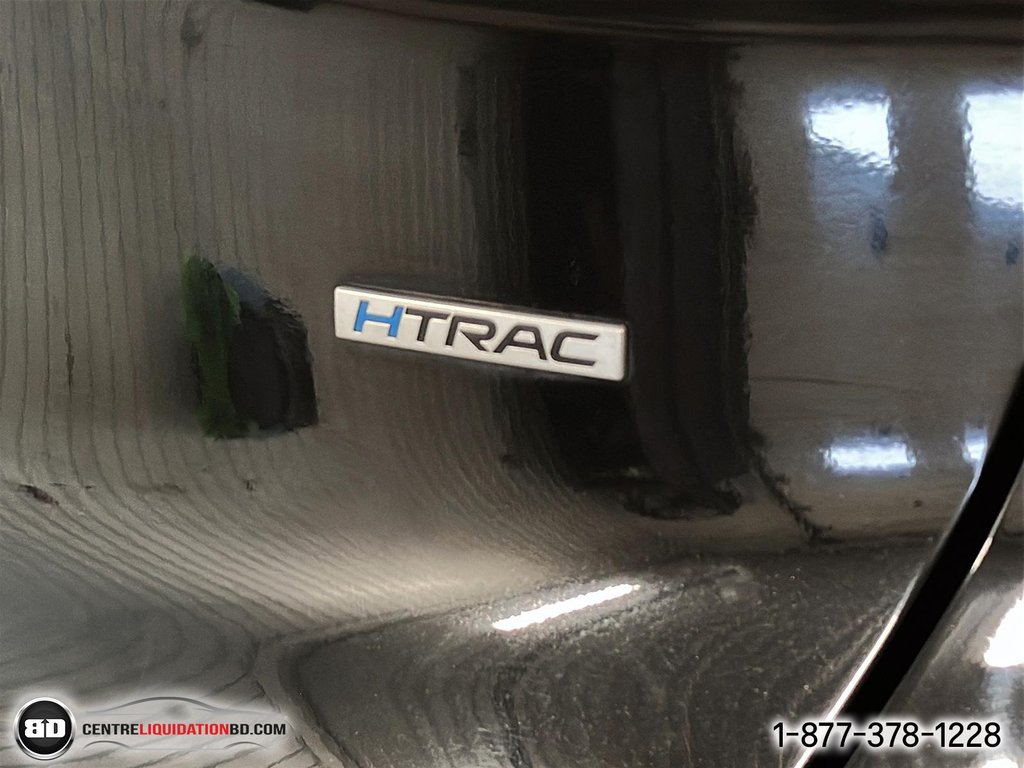 2020 Hyundai Santa Fe Essential AWD in Granby, Quebec - 21 - w1024h768px