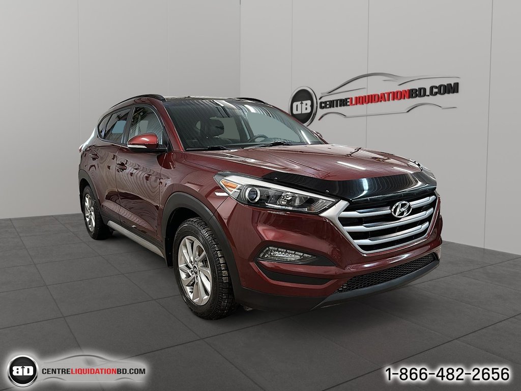 Hyundai Tucson SE AWD TOIT PANO SIEGES ET VOLANT CHAUFFANT CUIR 2017 à Granby, Québec - 3 - w1024h768px