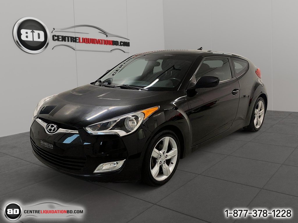 2015 Hyundai Veloster in Granby, Quebec - 1 - w1024h768px