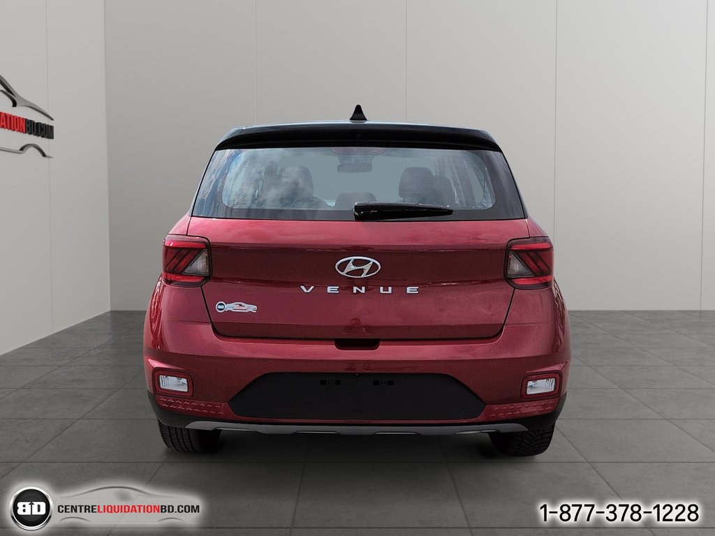 Hyundai Venue Essential 2021 à Granby, Québec - 7 - w1024h768px