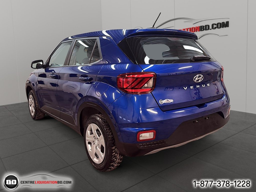 Hyundai Venue ESSENTIAL 2023 à Granby, Québec - 8 - w1024h768px